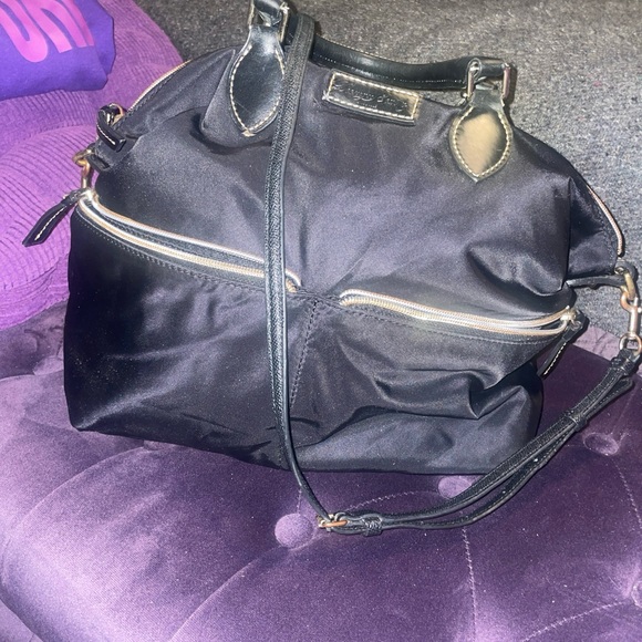 Dooney and Bourke Nylon/ Leather crossbody/satchel handbag.  13x 12. W/ STRAP - Picture 3 of 8